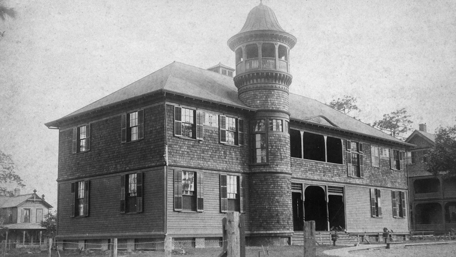 Old photograph of Rollins College Building