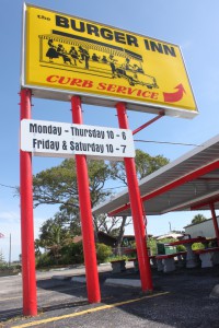 Burger Inn sign vert