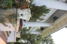 Herlong Mansion, vertical view