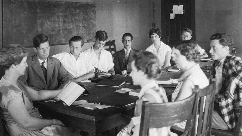 Old photograph of Rollins College Class